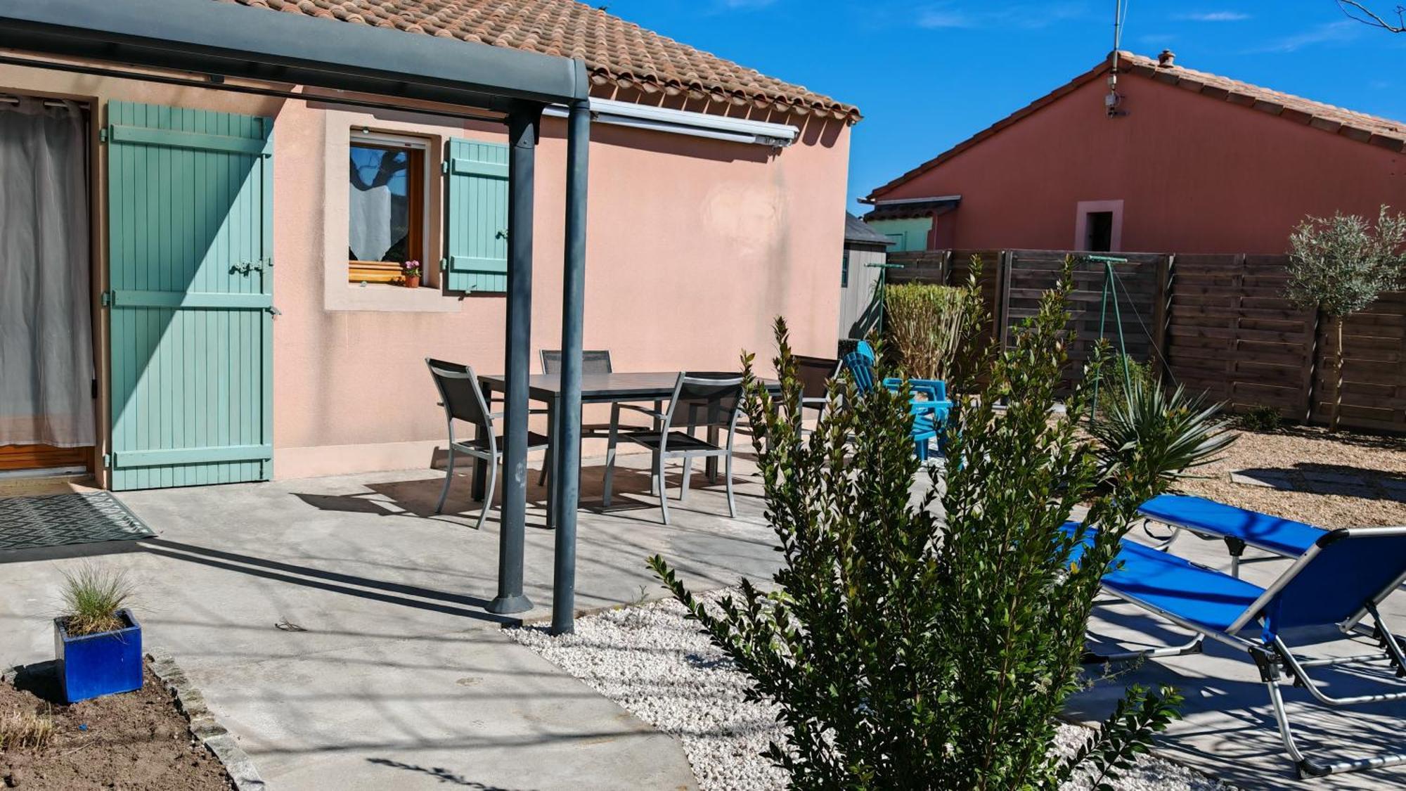 Le Mazet Sooksabai, Confort, Charme Et Decouverte En Petite Camargue Saint-Laurent-dʼAigouze エクステリア 写真